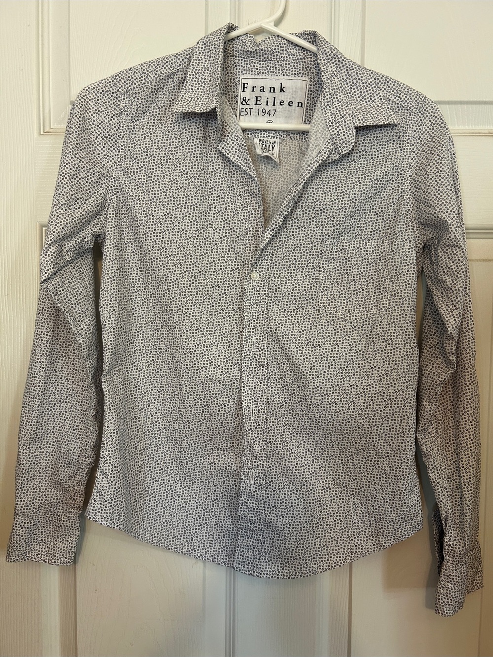 Frank & Eileen Barry White Micro-Print Button Down Shirt